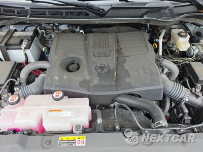 2025 Toyota Tundra SR5 Crew Cab Short Bed - zdjęcie 15 z 26 - miniatura