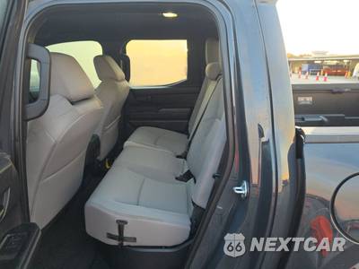 2026 Toyota Tacoma SR5 Crew Cab Medium Bed - zdjęcie 13 z 22 - miniatura