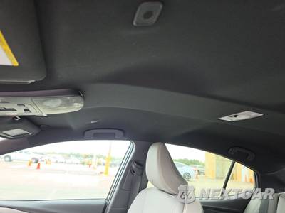 2026 Toyota Camry SE - zdjęcie 18 z 22 - miniatura
