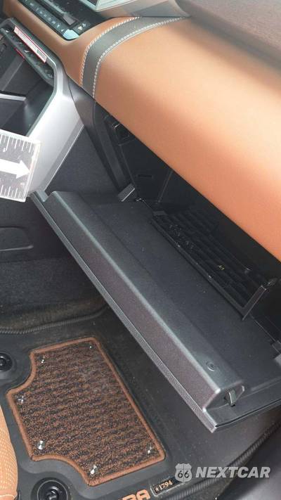 2025 Toyota Tundra i-FORCE MAX 1794 Edition Crew Cab Short Bed - zdjęcie 23 z 24 - miniatura
