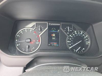 2026 Toyota Tundra SR5 Crew Cab Short Bed - zdjęcie 12 z 22 - miniatura