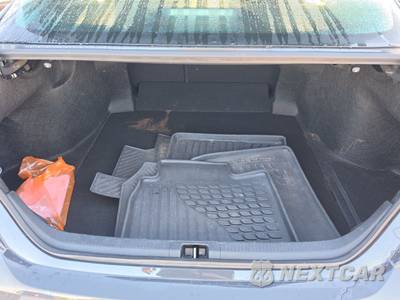 2025 Toyota Camry SE - zdjęcie 16 z 25 - miniatura