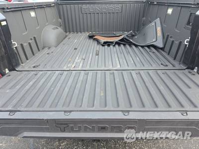 2025 Toyota Tundra i-FORCE MAX 1794 Edition Crew Cab Short Bed - zdjęcie 16 z 24 - miniatura