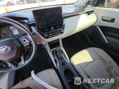 2025 Toyota Corolla Cross L - zdjęcie 11 z 32 - miniatura
