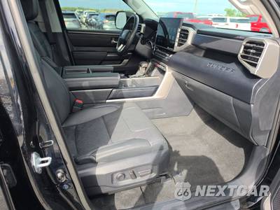 2024 Toyota Tundra SR5 Crew Cab Short Bed - zdjęcie 8 z 24 - miniatura