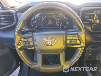 2024 Toyota Tundra SR Crew Cab Short Bed - zdjęcie 10 z 22 - miniatura