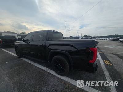 2024 Toyota Tundra SR5 Crew Cab Short Bed - zdjęcie 6 z 24 - miniatura