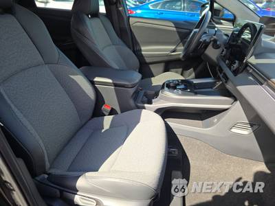 2026 Toyota bZ XLE Plus - zdjęcie 8 z 20 - miniatura