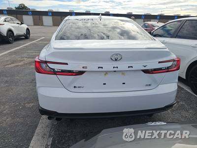 2026 Toyota Camry SE - zdjęcie 5 z 23 - miniatura