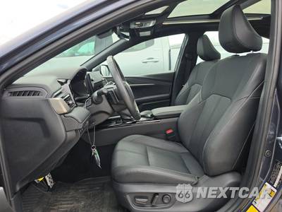 2026 Toyota Camry XSE - zdjęcie 7 z 20 - miniatura