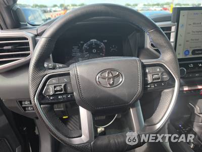 2025 Toyota Tundra Platinum Crew Cab Short Bed - zdjęcie 10 z 30 - miniatura
