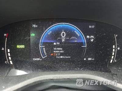2026 Toyota Camry SE - zdjęcie 12 z 19 - miniatura