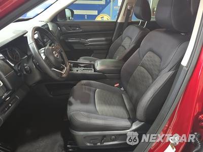 2024 Nissan Pathfinder SV - zdjęcie 7 z 19 - miniatura