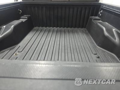 2021 Toyota Tacoma SR Crew Cab Medium Bed - zdjęcie 16 z 20 - miniatura