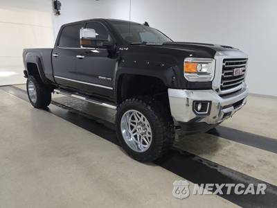 2018 GMC Sierra 2500HD SLT Crew Cab Medium Bed 4SA - zdjęcie 3 z 34 - miniatura