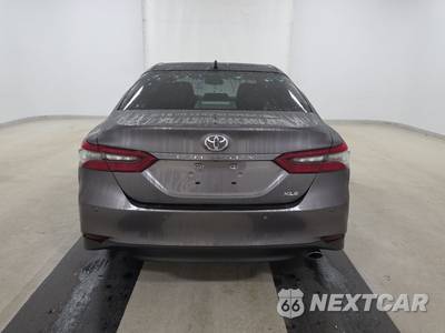 2021 Toyota Camry XLE - zdjęcie 5 z 26 - miniatura