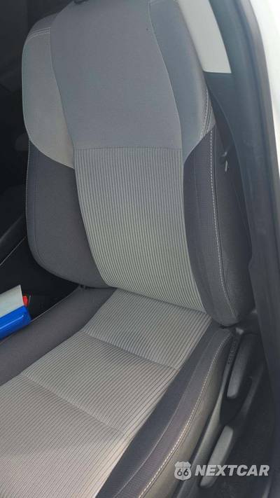 2015 Toyota RAV4 XLE - zdjęcie 27 z 27 - miniatura