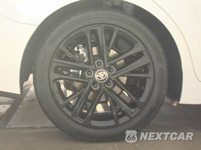 2026 Toyota Camry SE - zdjęcie 11 z 26 - miniatura