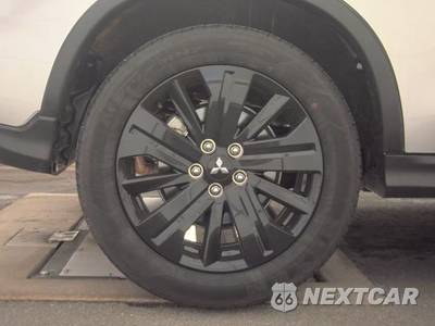 2026 Mitsubishi Outlander Sport 2.0 LE - zdjęcie 11 z 24 - miniatura