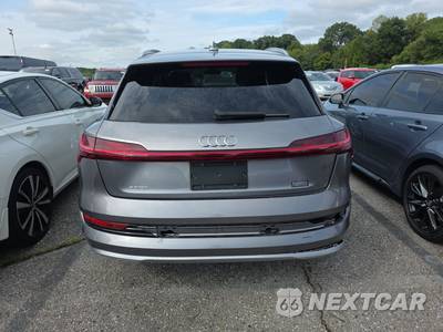 2019 Audi e-tron Prestige - zdjęcie 5 z 30 - miniatura