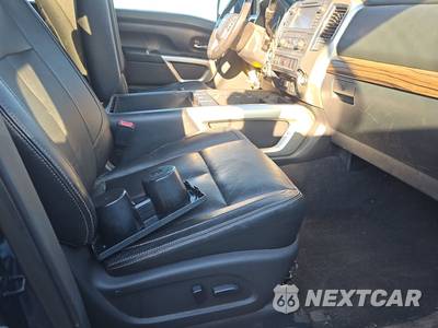 2016 Nissan TITAN XD SL Crew Cab Medium Bed - zdjęcie 14 z 40 - miniatura