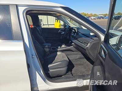 2024 Mitsubishi Outlander SE - zdjęcie 8 z 38 - miniatura