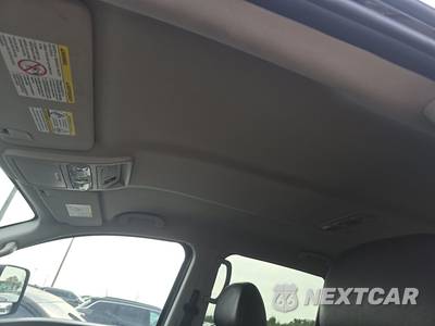 2018 Nissan TITAN XD SL Crew Cab Medium Bed - zdjęcie 18 z 34 - miniatura