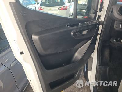 2025 Mercedes-Benz Sprinter 2500 Cargo Van Standard Roof 144.0" WB - zdjęcie 9 z 24 - miniatura