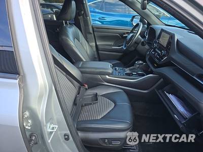 2024 Toyota Highlander XSE - zdjęcie 8 z 41 - miniatura