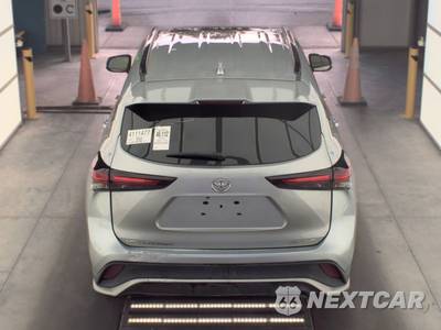 2024 Toyota Highlander XSE - zdjęcie 5 z 41 - miniatura