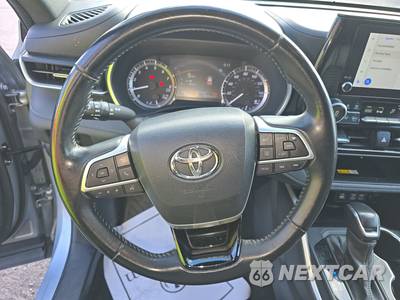 2024 Toyota Highlander XSE - zdjęcie 10 z 41 - miniatura