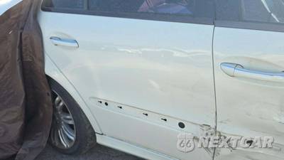 2008 Mercedes-Benz E 350 Sedan - zdjęcie 28 z 39 - miniatura