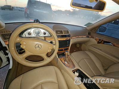 2008 Mercedes-Benz E 350 Sedan - zdjęcie 11 z 39 - miniatura