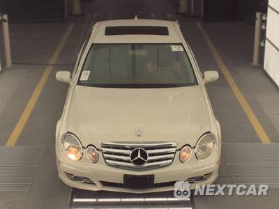 2008 Mercedes-Benz E 350 Sedan - zdjęcie 2 z 39 - miniatura