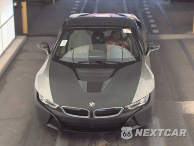 2019 BMW i8 Roadster Convertible - zdjęcie 2 z 18 - miniatura