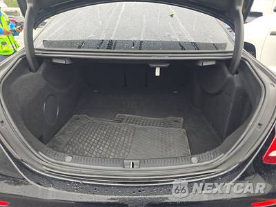 2020 Mercedes-Benz AMG E 63 S 4MATIC Sedan - zdjęcie 16 z 18 - miniatura