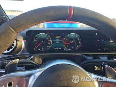 2021 Mercedes-Benz AMG A 35 4MATIC - zdjęcie 12 z 25 - miniatura