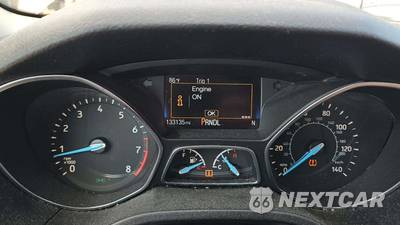 2015 Ford Focus SE Sedan - zdjęcie 20 z 47 - miniatura