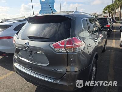2016 Nissan Rogue SV - zdjęcie 4 z 36 - miniatura