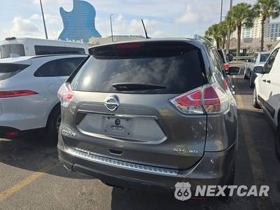 2016 Nissan Rogue SV - zdjęcie 5 z 36 - miniatura