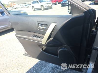 2015 Nissan Rogue Select S - zdjęcie 9 z 17 - miniatura