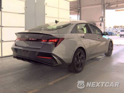 2026 Hyundai Elantra SEL Sport - zdjęcie 4 z 24 - miniatura