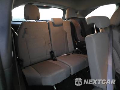 2025 Toyota Sienna LE 8-Passenger 120.5" WB - zdjęcie 14 z 25 - miniatura