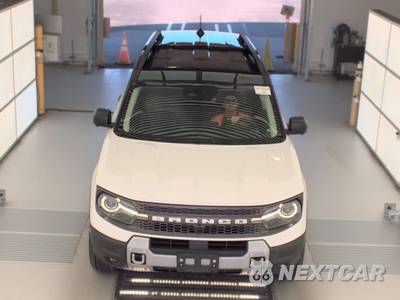 2026 Ford Bronco Sport Badlands - zdjęcie 2 z 26 - miniatura