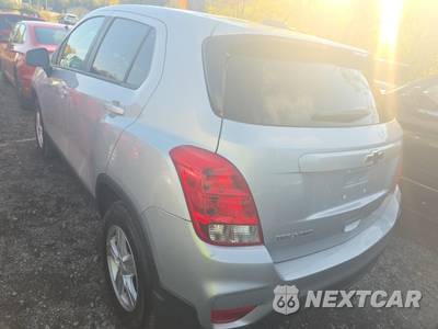 2021 Chevrolet Trax LS 1LS - zdjęcie 6 z 21 - miniatura