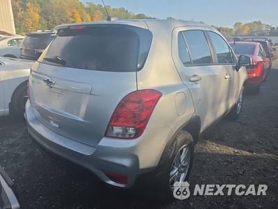2021 Chevrolet Trax LS 1LS - zdjęcie 4 z 21 - miniatura