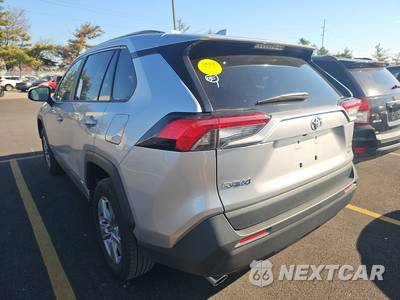 2025 Toyota RAV4 Hybrid XLE - zdjęcie 6 z 23 - miniatura
