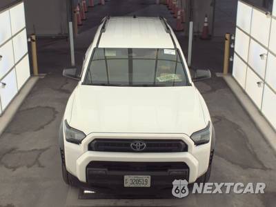 2025 Toyota 4Runner SR5 - zdjęcie 2 z 26 - miniatura