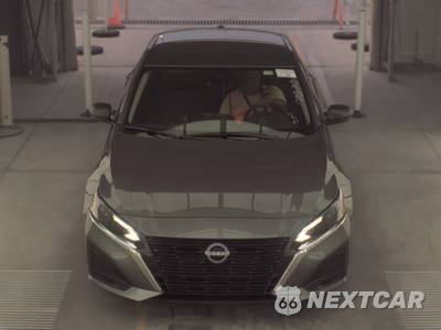 2025 Nissan Altima SV - zdjęcie 2 z 21 - miniatura
