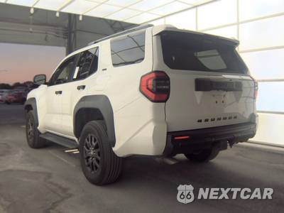 2025 Toyota 4Runner SR5 - zdjęcie 6 z 26 - miniatura